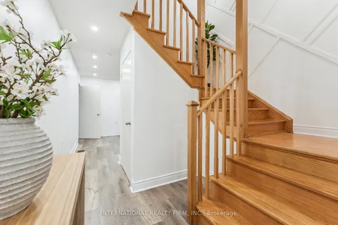 20 Lowes Hill Circle, Caledon, ON L7C 2C7