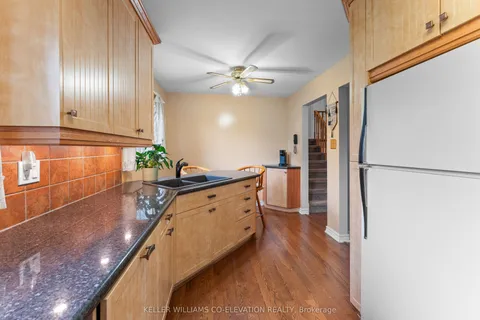 2 Marc Court, Brampton, ON L6Y 2E5