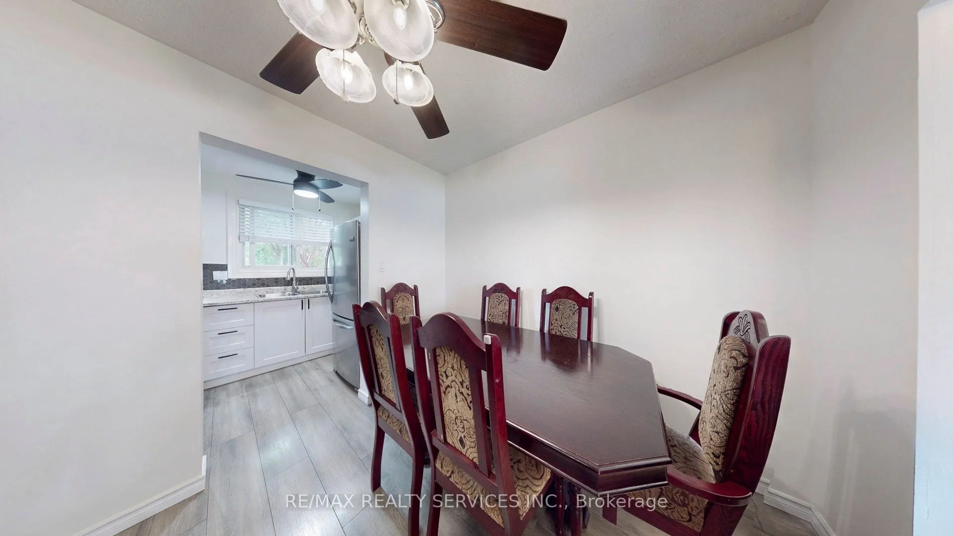22 Glengrove Court, Brampton, ON L6S 1Z3