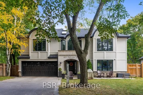 1605 Calverton Court, ON L5G 2W4