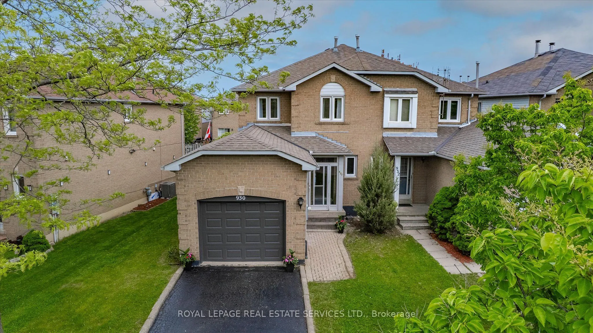 930 Blizzard Road, ON L5V 1T1