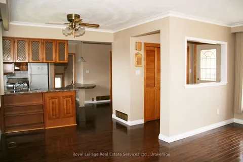 2072 Bridge Road, ON L6L 2E9