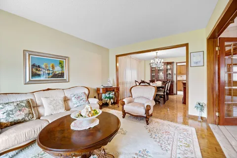 157 Sunforest Drive, ON L6Z 4B7