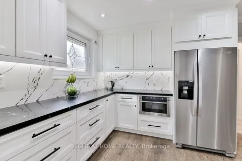 2765 Bushland Crescent, ON L5J 1X8