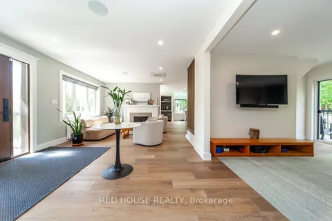 29 Pinewood Trail, ON L5G 2L2
