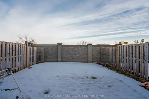 72 Colonel Frank Ching Crescent, ON L6Y 5W4