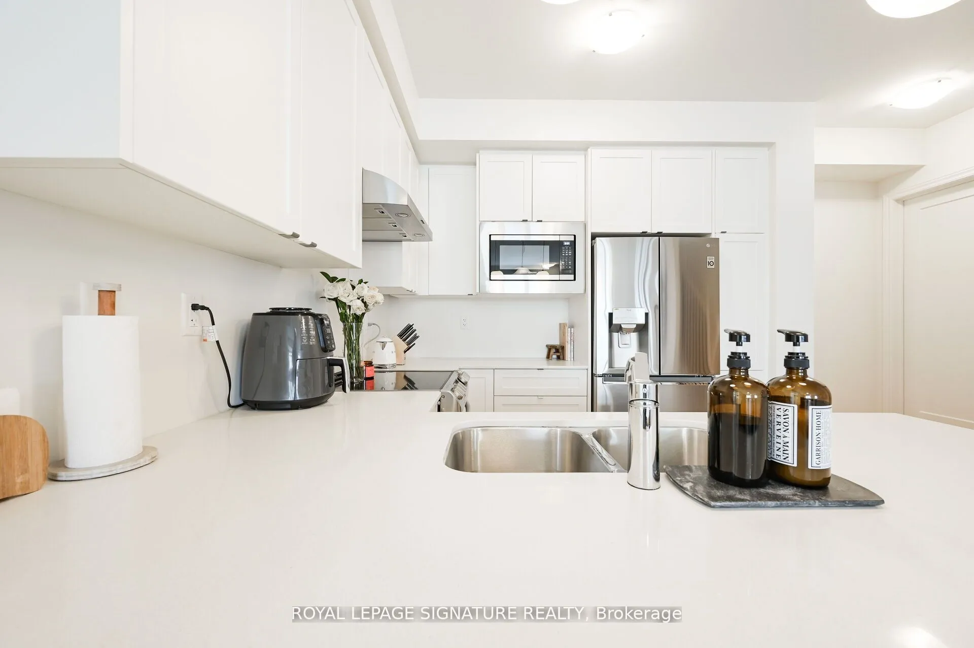 389 Thimbleweed Court, ON L9E 1T3