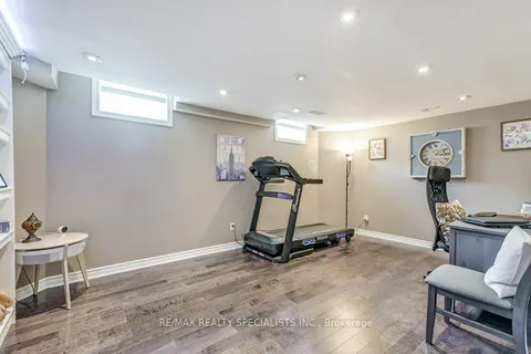 7362 Banffshire Court, ON L5N 8A1