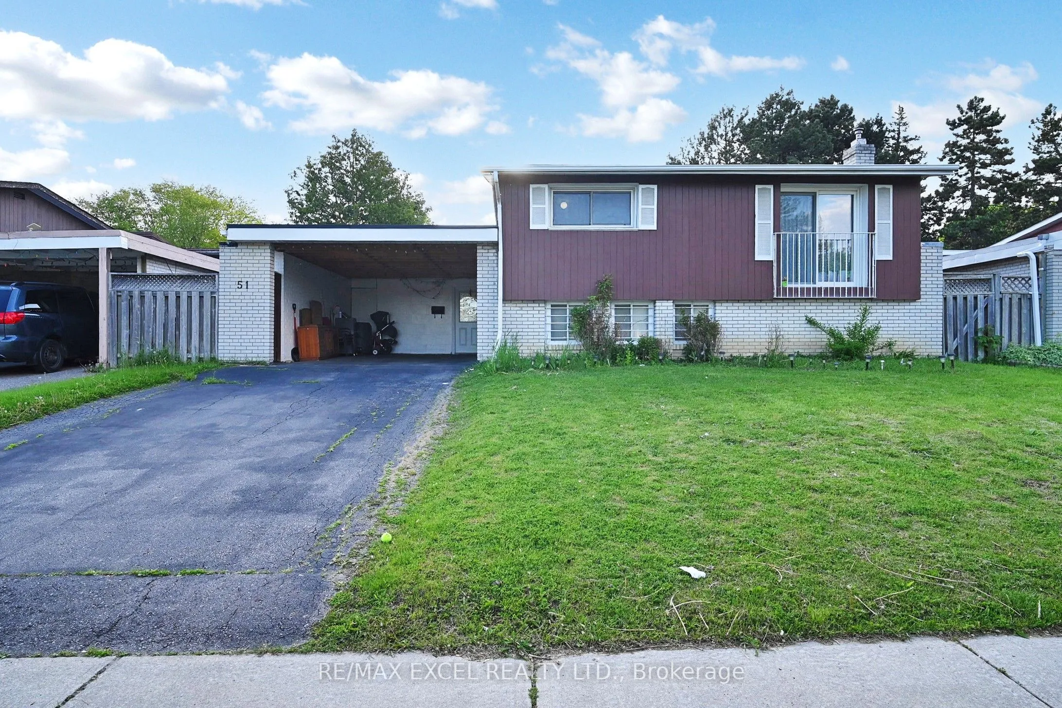 51 Kendleton Avenue, ON M9V 1T9