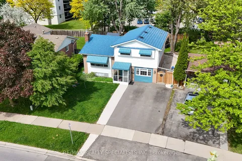 380 Bartley Bull Parkway, ON L6W 2L8