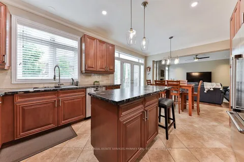 3260 Ribble Crescent, ON L6M 0B1