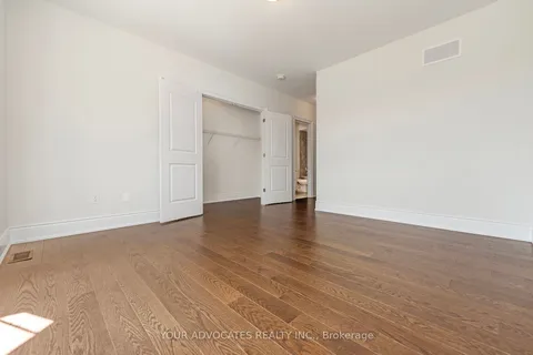 117 James Walker Avenue, ON L7C 4N1