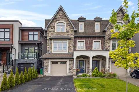 1067 Shaw Drive, ON L5G 3Z3