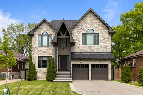 1487 Myron Drive, Mississauga, ON L5E 2N5