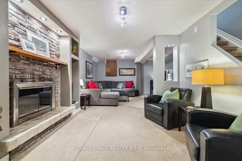 3413 Autumnleaf Crescent, ON L5L 1K6