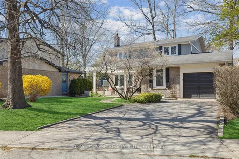 3413 Autumnleaf Crescent, ON L5L 1K6