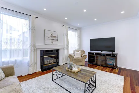 5875 O'meara Street, ON L5V 2X2