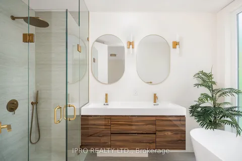 104 Newcastle Street, ON M8Z 1C8