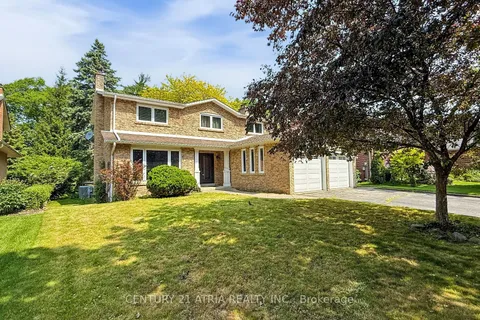 1483 Royal Oaks Road, Mississauga, ON L5H 3R6