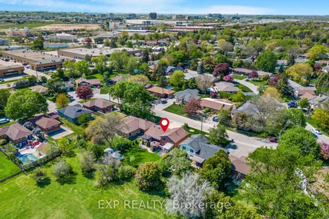 62 Swanhurst Boulevard, ON L5N 1B7
