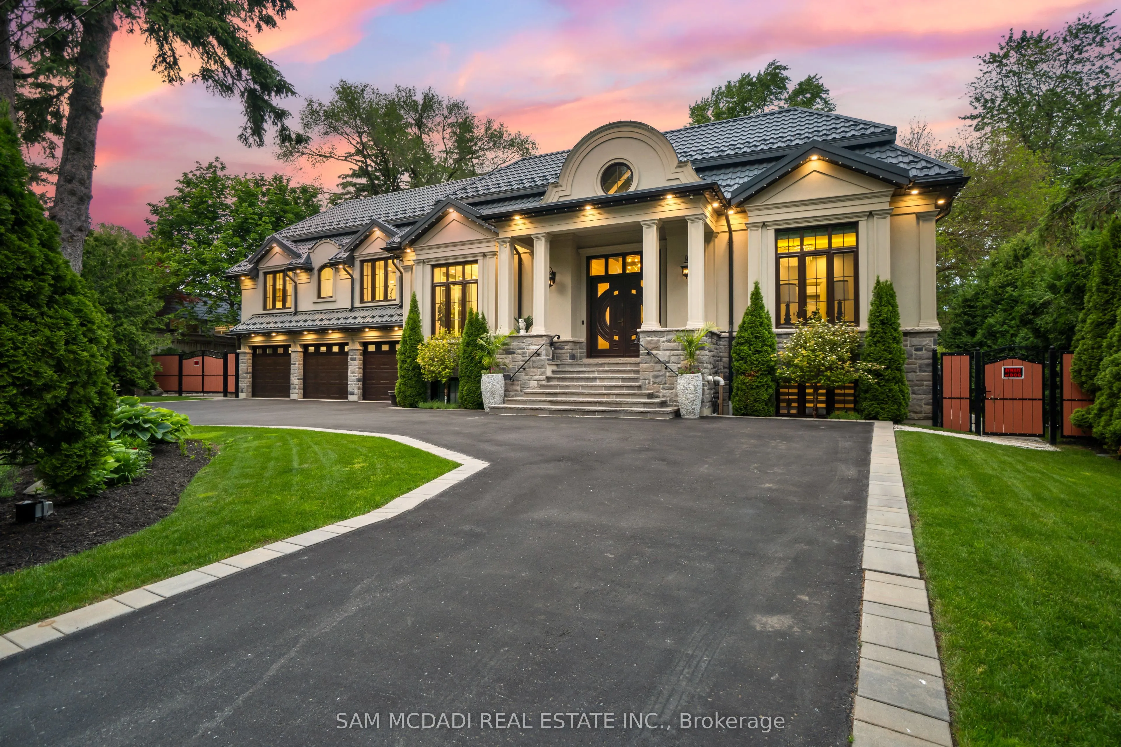 539 Old Poplar Row, ON L5J 2N9