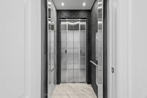 539 Old Poplar Row, ON L5J 2N9