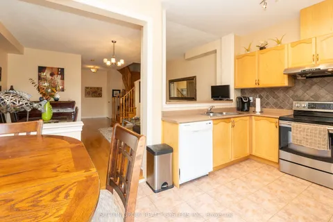 5636 Raleigh Street, ON L5M 7E4
