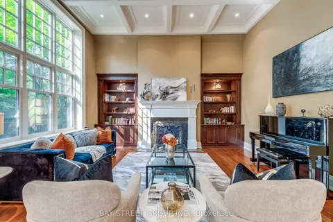 1049 Cedar Grove Boulevard, ON L6J 2C2