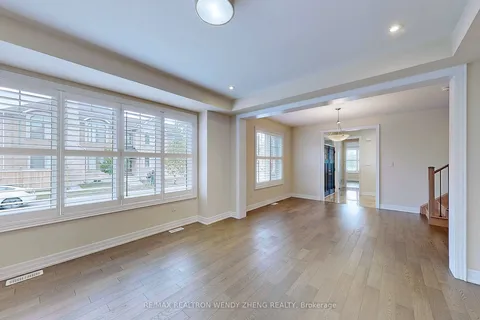3209 Daisy Way, ON L6M 1L4