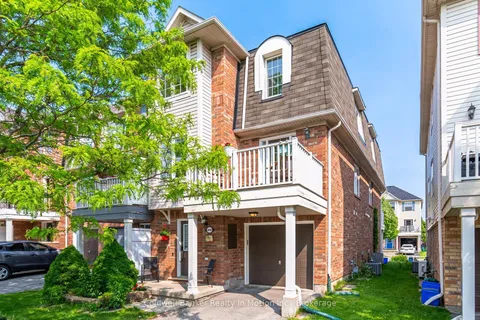 3040 Dewridge Avenue, Oakville, ON L6M 5H9