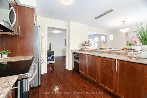 3040 Dewridge Avenue, Oakville, ON L6M 5H9
