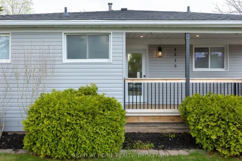 1315 Pinegrove Road, ON L6L 2X2
