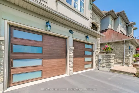 3109 Watercliffe Court, ON L6M 0K7