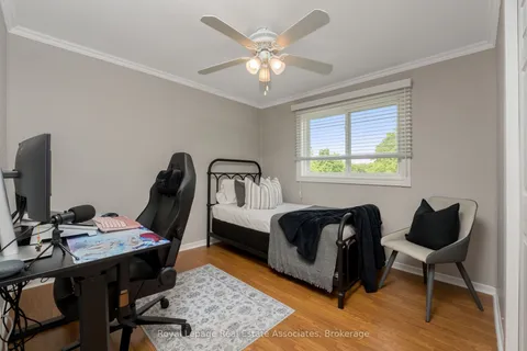 28 Newby Court, ON L6V 2R8