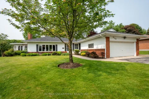 426 North Shore Boulevard, ON L7T 1A8
