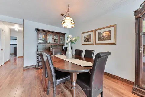 2420 Mainroyal Street, ON L5L 1C9