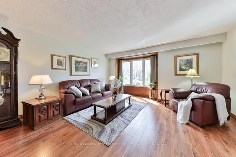 2420 Mainroyal Street, ON L5L 1C9