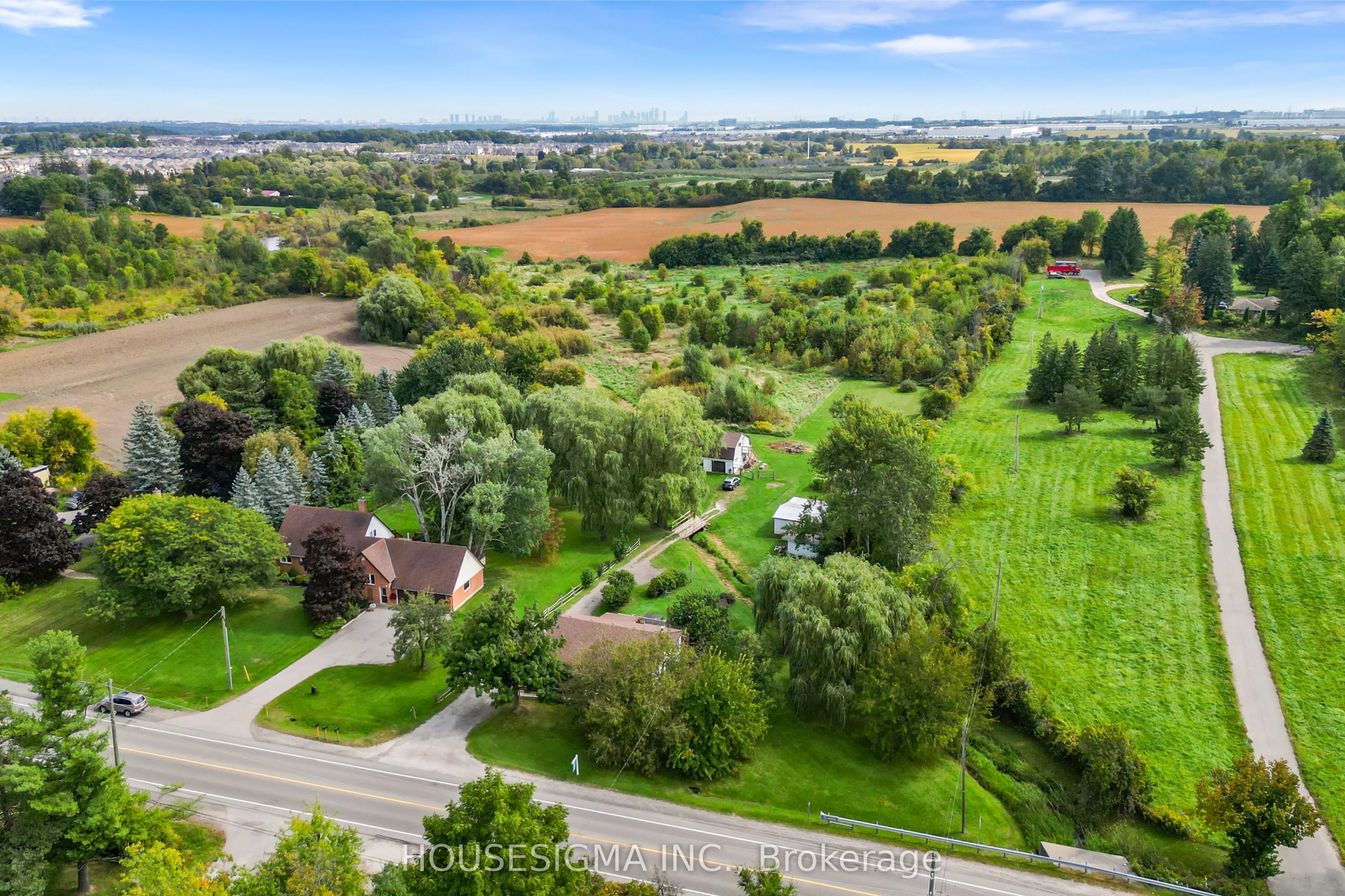 2701 Embleton Road, ON L6Y 0E8