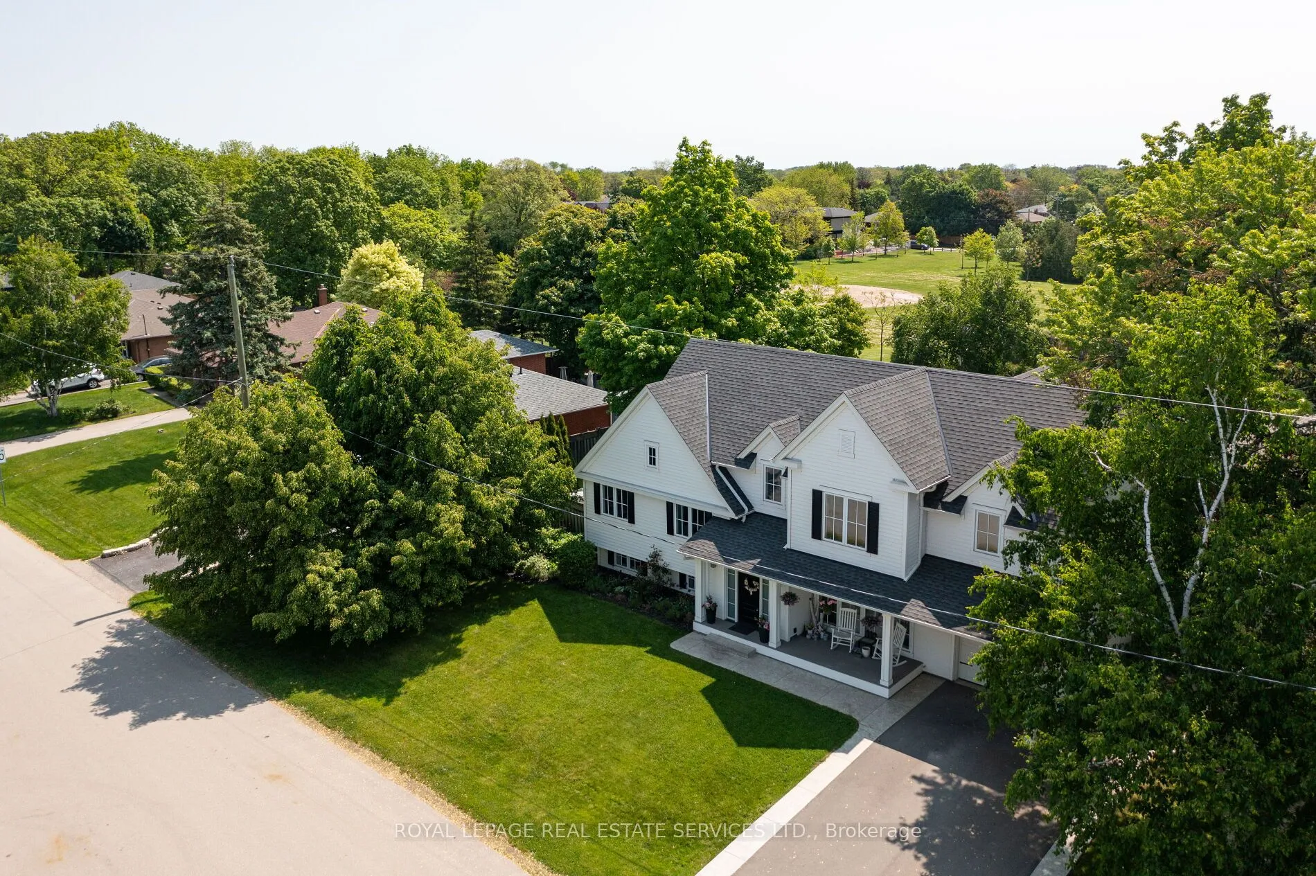 2088 Saxon Road, ON L6L 2V2