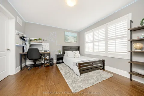 918 Drysdale Crescent, Milton, ON L9T 8K1