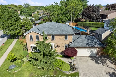 2131 Upland Drive, ON L7M 2Y7