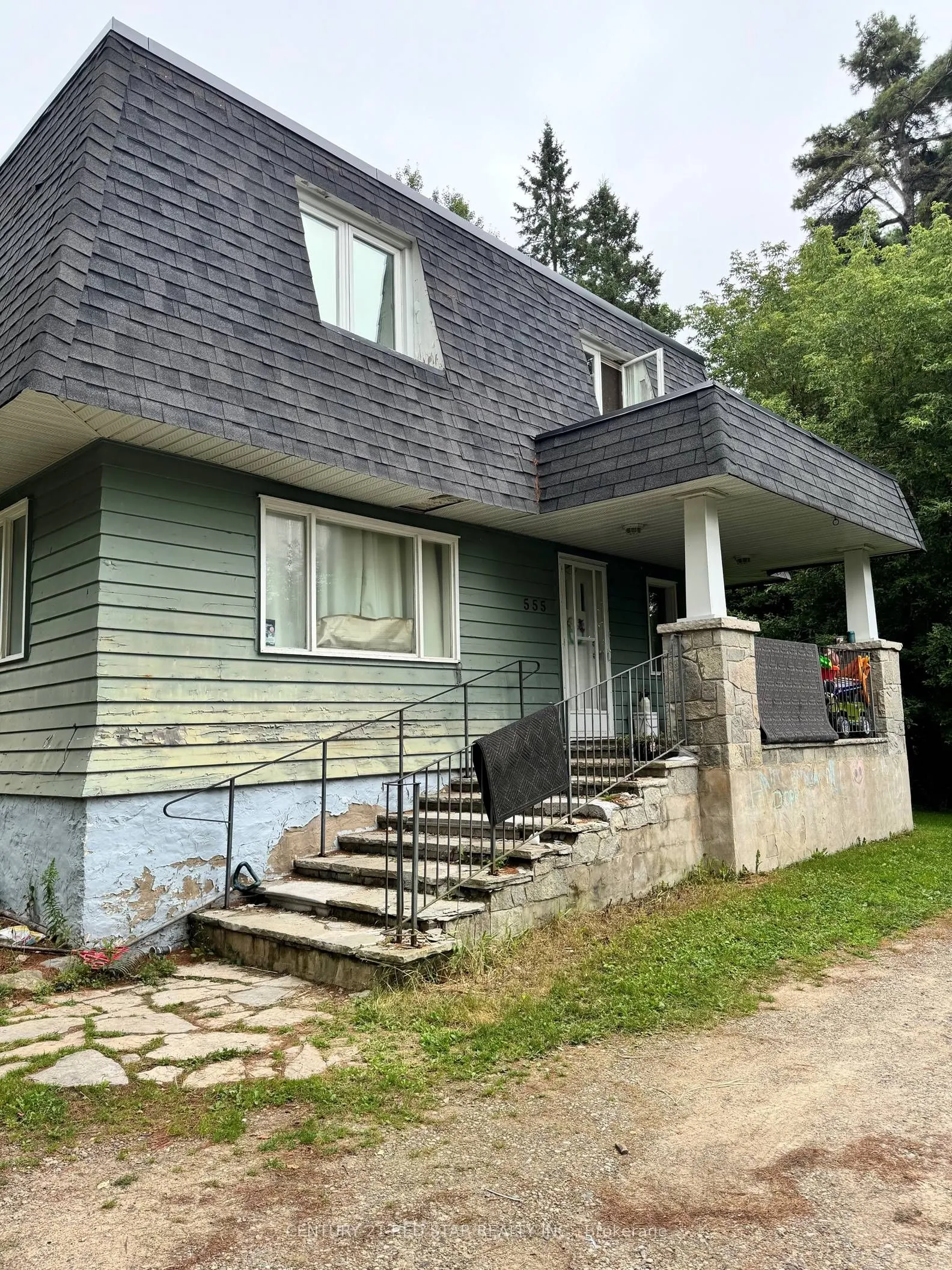 555 Broadway Avenue, ON L9W 6A2