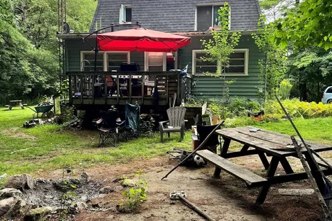 555 Broadway Avenue, ON L9W 6A2