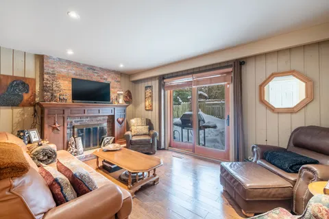 1601 Calumet Place, ON L5J 3B1