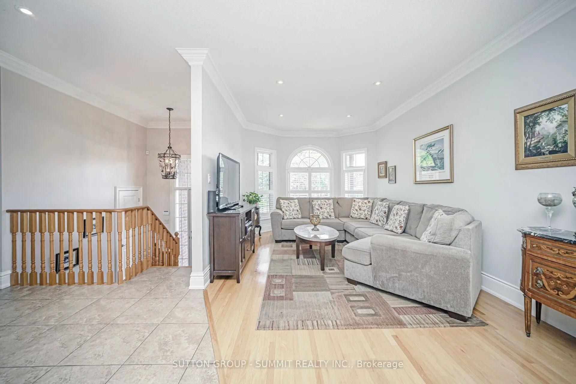 5981 RAYSHAW Crescent, Mississauga, ON L5M 2P1