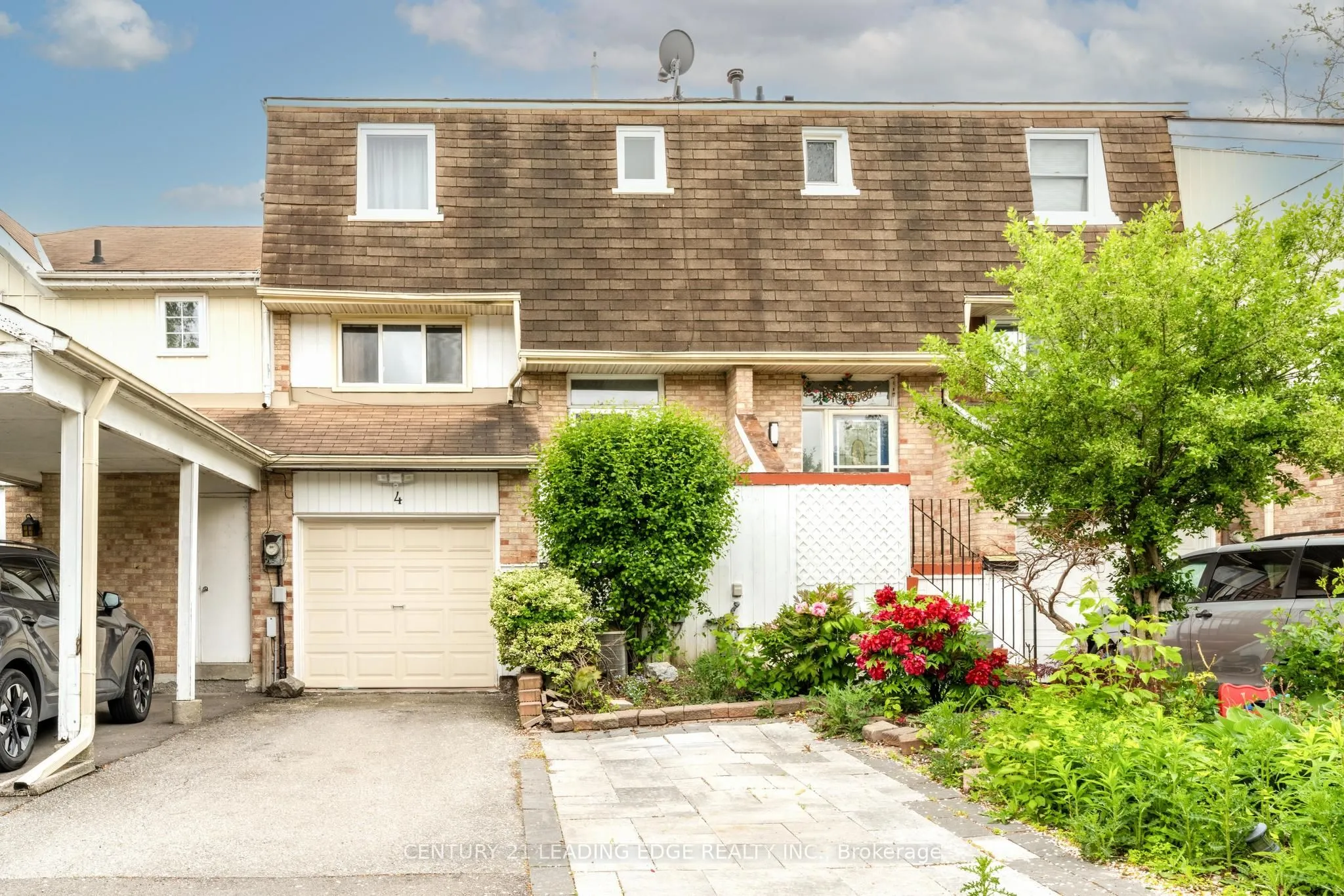 4 Chambers Court, Brampton, ON L6Z 1J1