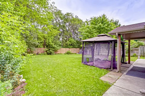 85 Letchworth Crescent, ON M3M 1Z1