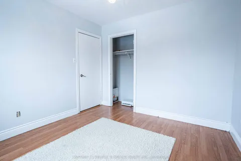 32 Madrid Crescent, ON L6S 2X4