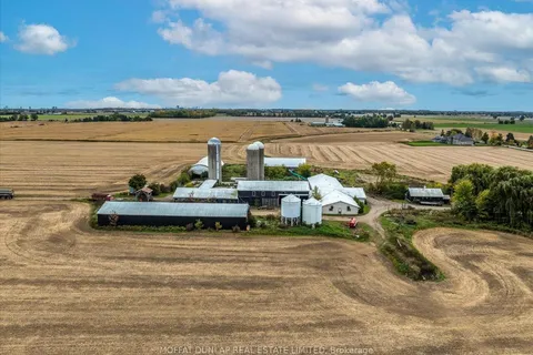 13299 Heritage Road, ON L7C 1V1