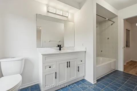 31 Haynes Avenue, ON M3J 3P8